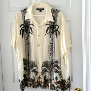 Croft and Barrow men's short sleeve button down shirt with palm trees. XL. Cream